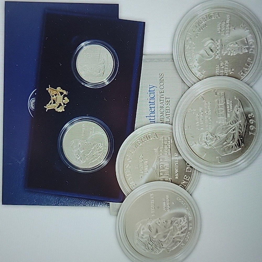 United States Mint Bill Of Rights Two Proof Collectible Coin Set 1993